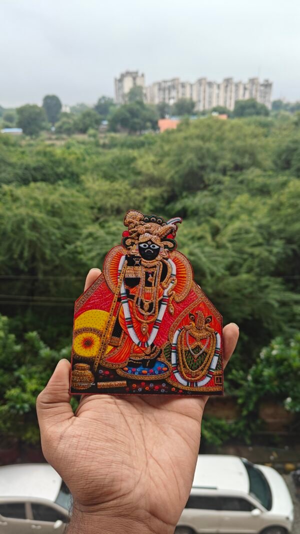 Radhavallabh Ji Wooden Cutout - Image 3