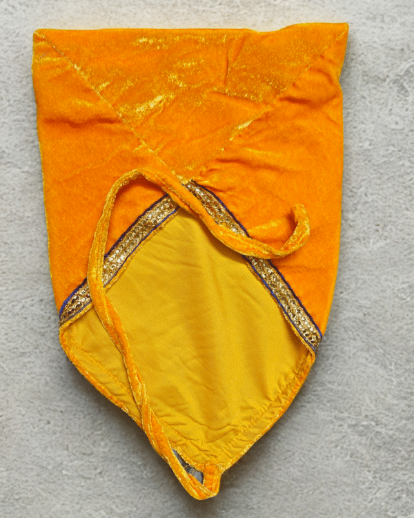 Vaani ji velvet yellow cover - Image 2